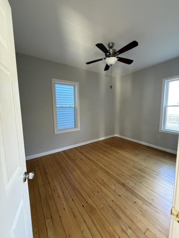 138 Brightman St - Photo 4 of 7