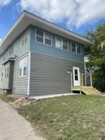 featured image of 230 16th St S