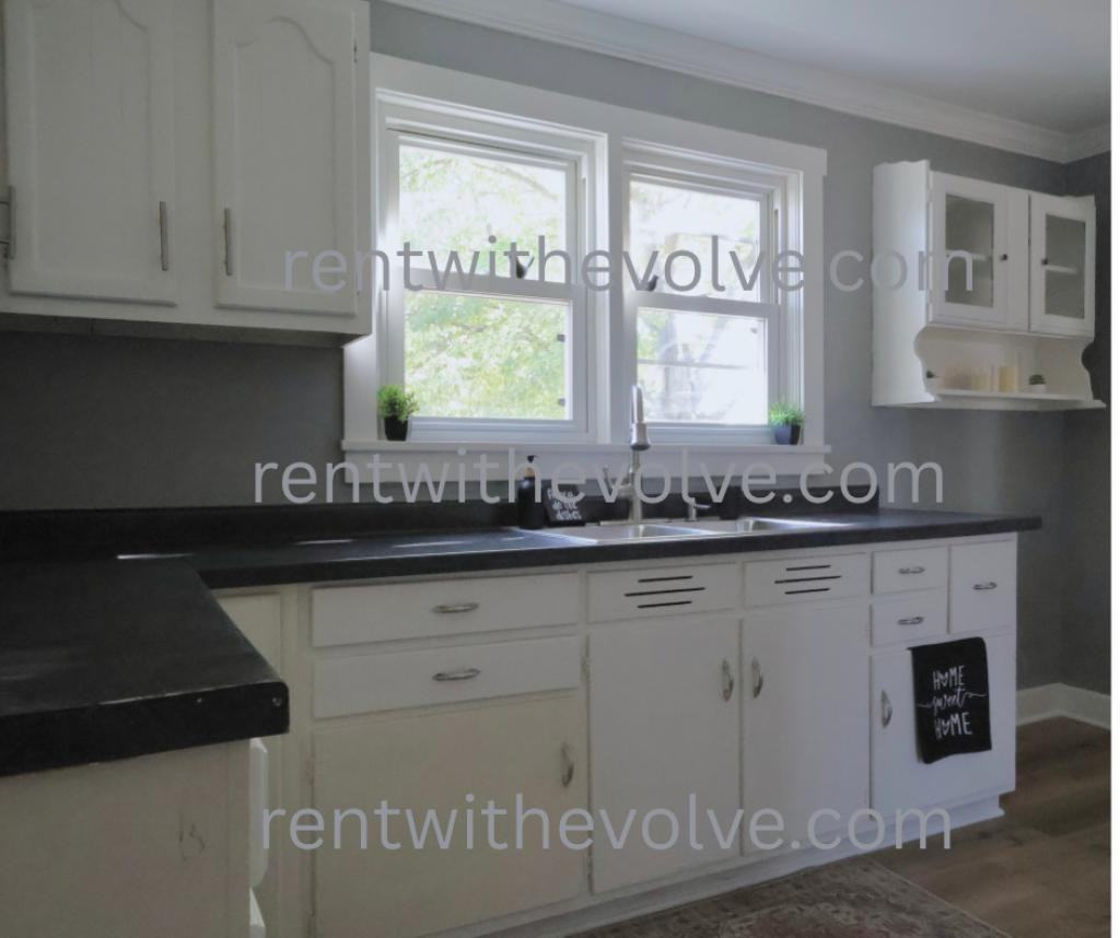 303 N Fulton St - Photo 6 of 7