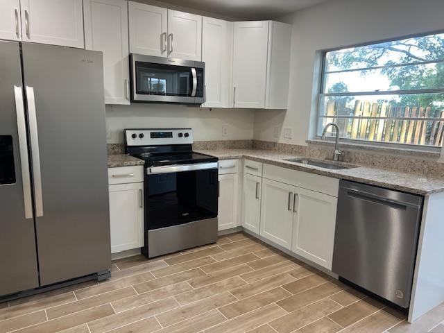 14734 Morning Dr - Photo 3 of 20