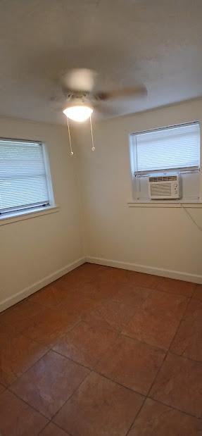 1836 Nw 2nd St - Photo 7 of 11