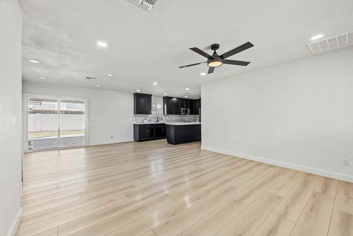 206 E Laurel Ave - Photo 5 of 20