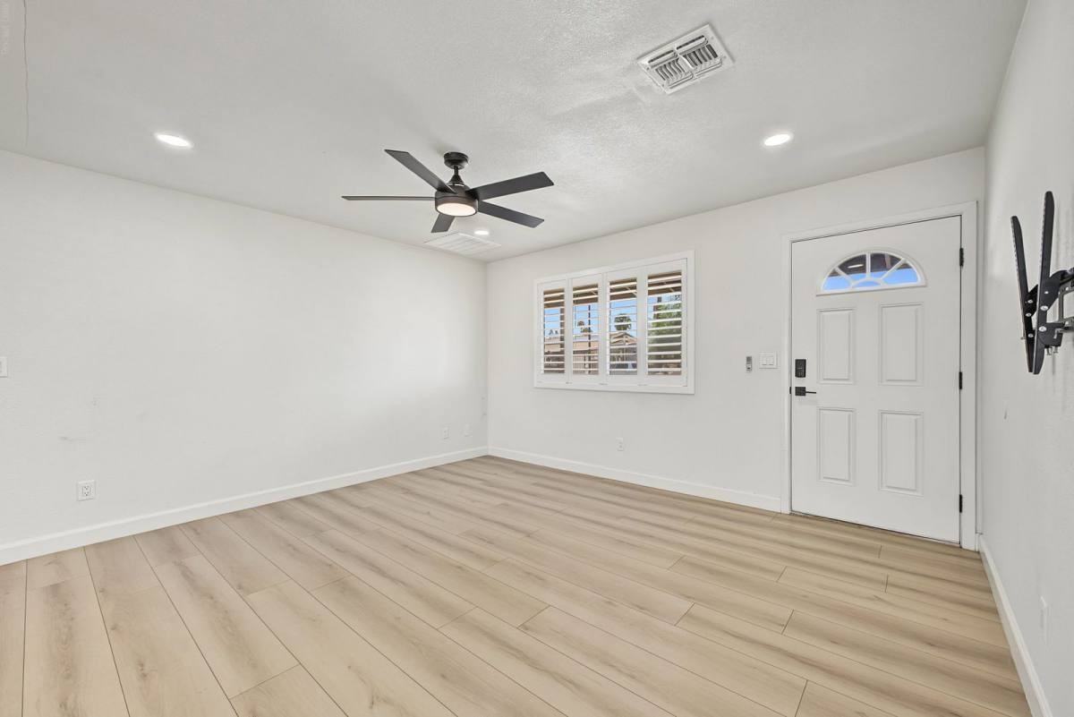 206 E Laurel Ave - Photo 6 of 20