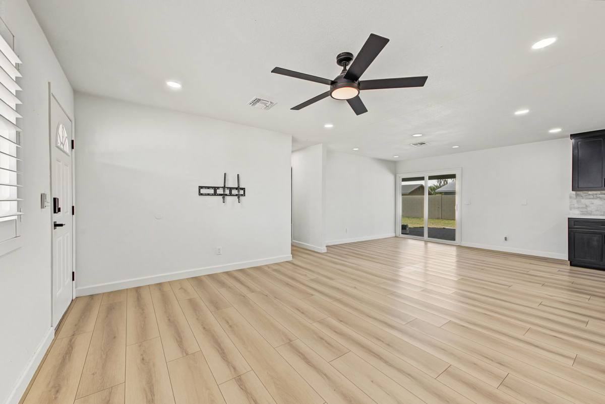 206 E Laurel Ave - Photo 7 of 20