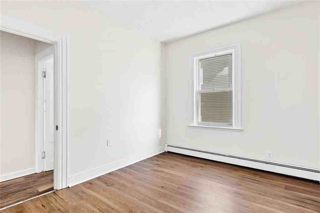 16 Duncan Ave ##2 - Photo 7 of 26