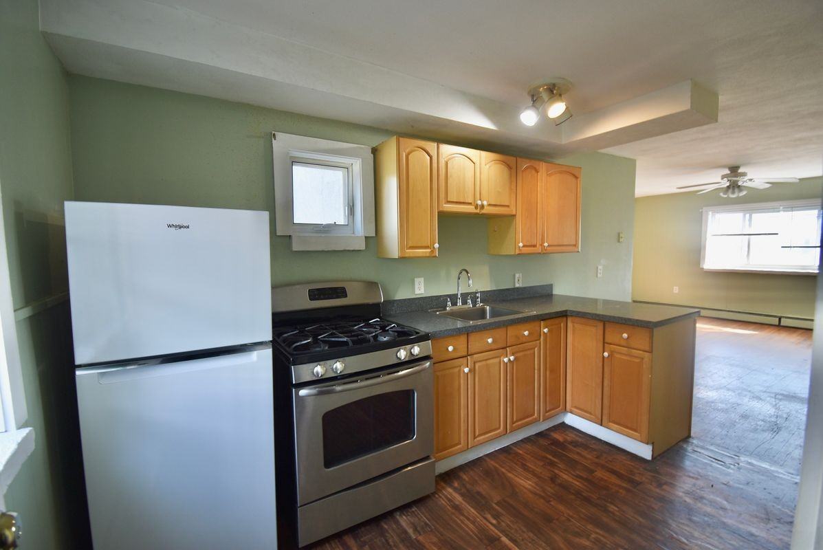 5 Cliff St - Photo 2 of 12