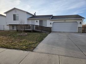 1122 Southwest Dr - Photo 1 of 1