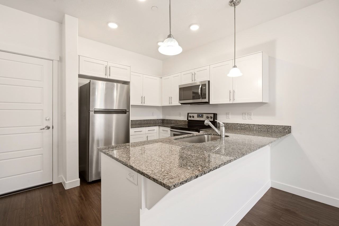 217 Ne #304 - Photo 5 of 5