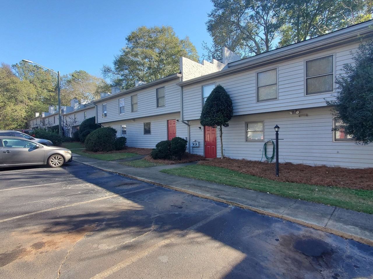 1775 S Milledge Ave #1 - Photo 2 of 15