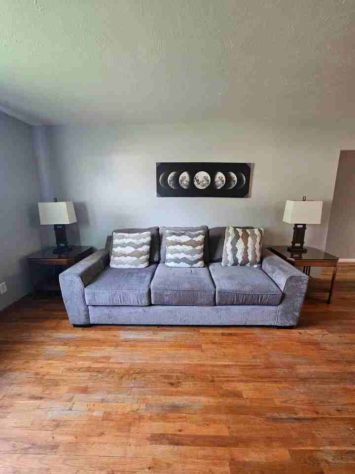 1030 North 7Th East Street - Photo 3 of 33