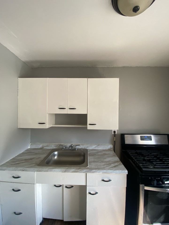 2332 Harrison Avenue - Photo 5 of 14