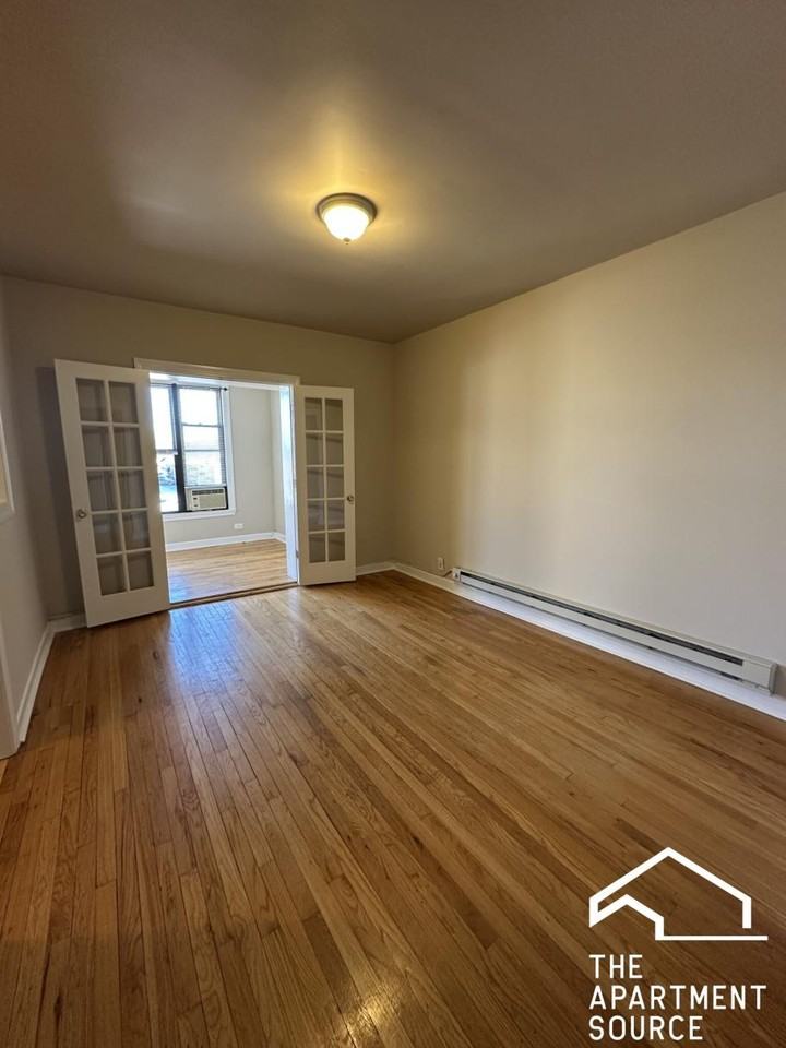 342 Park Ave #B4 - Photo 3 of 15