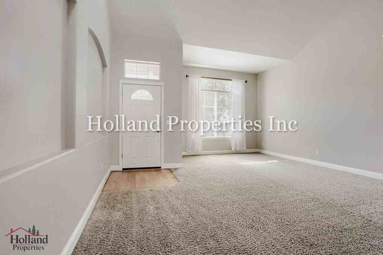 21569 Sw Susan Ln - Photo 7 of 29
