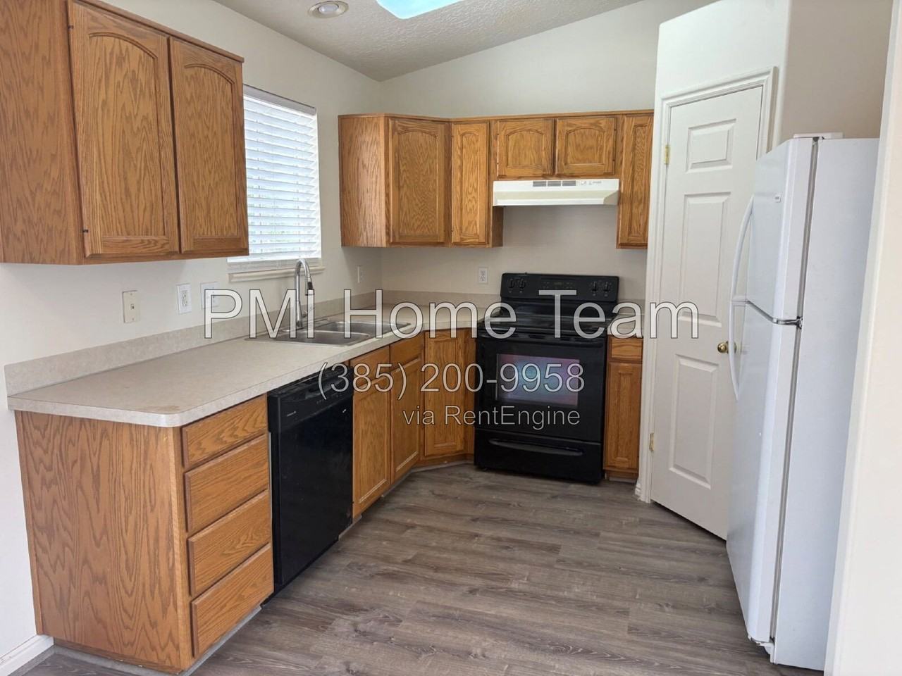 1222 N Willard Peak Dr - Photo 3 of 22