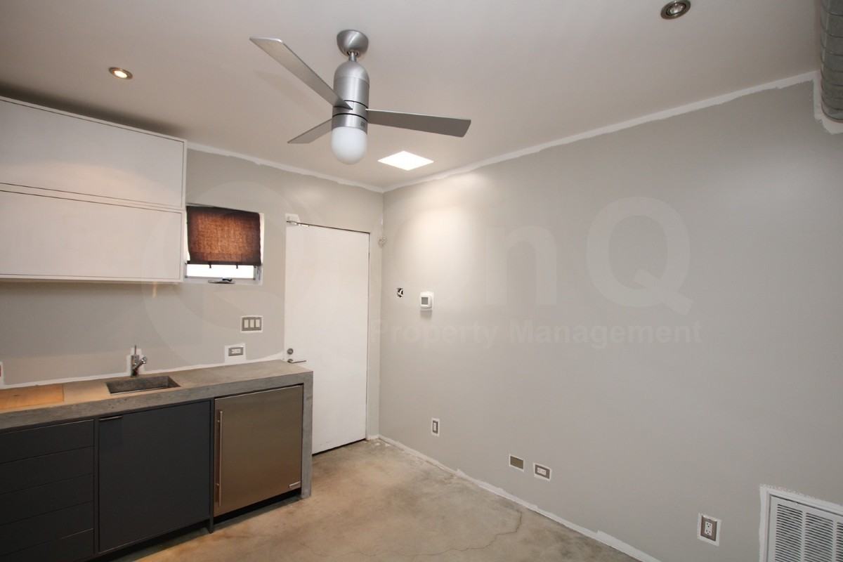 711 W Wilshire Dr - Photo 5 of 22