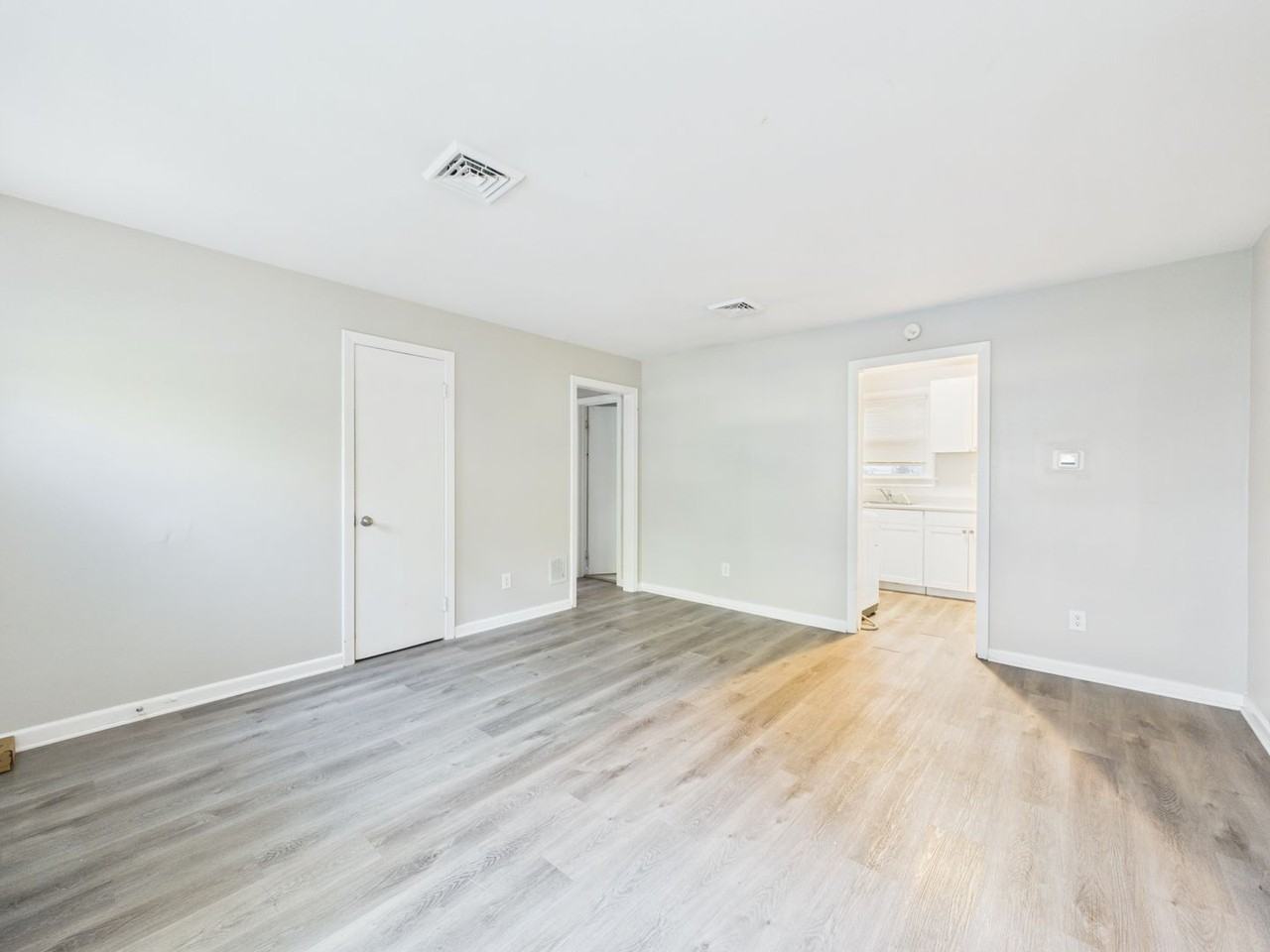 2403 5th Ave #1 - Photo 3 of 19