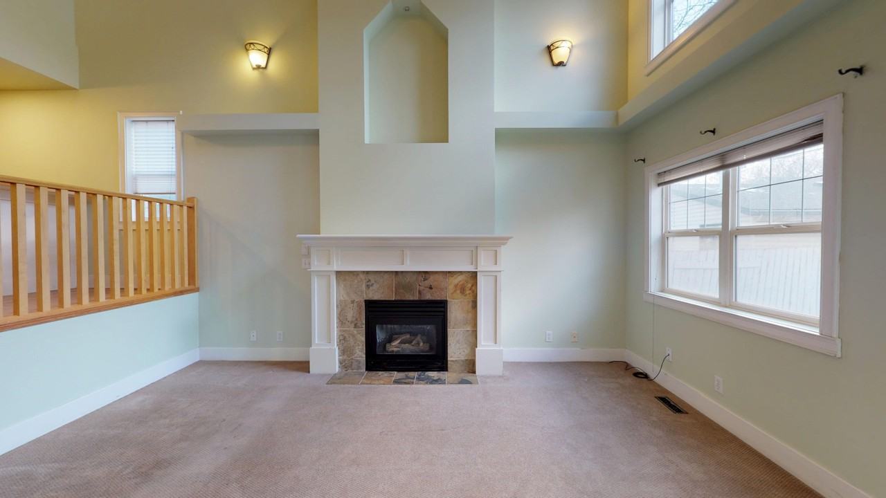 215 10 Ave Ne - Photo 2 of 25