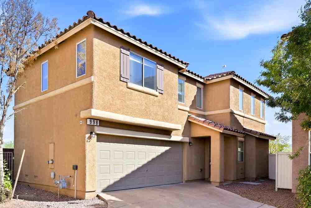 998 Alfonso Ave - Photo 4 of 17