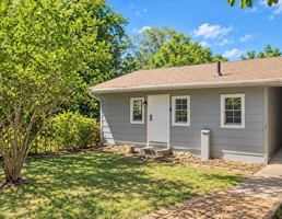 featured image of 2609 14th Ave #4