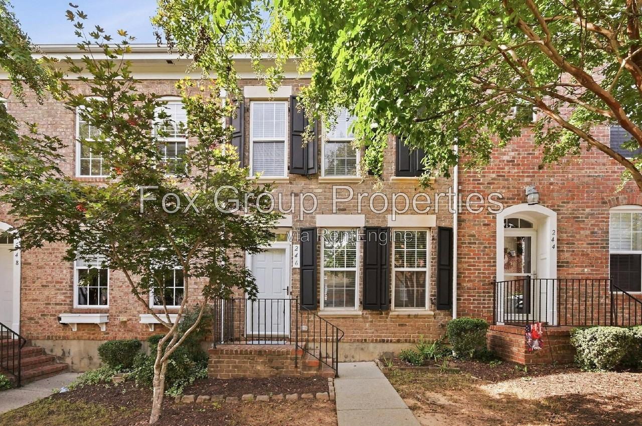 246 Welton Way