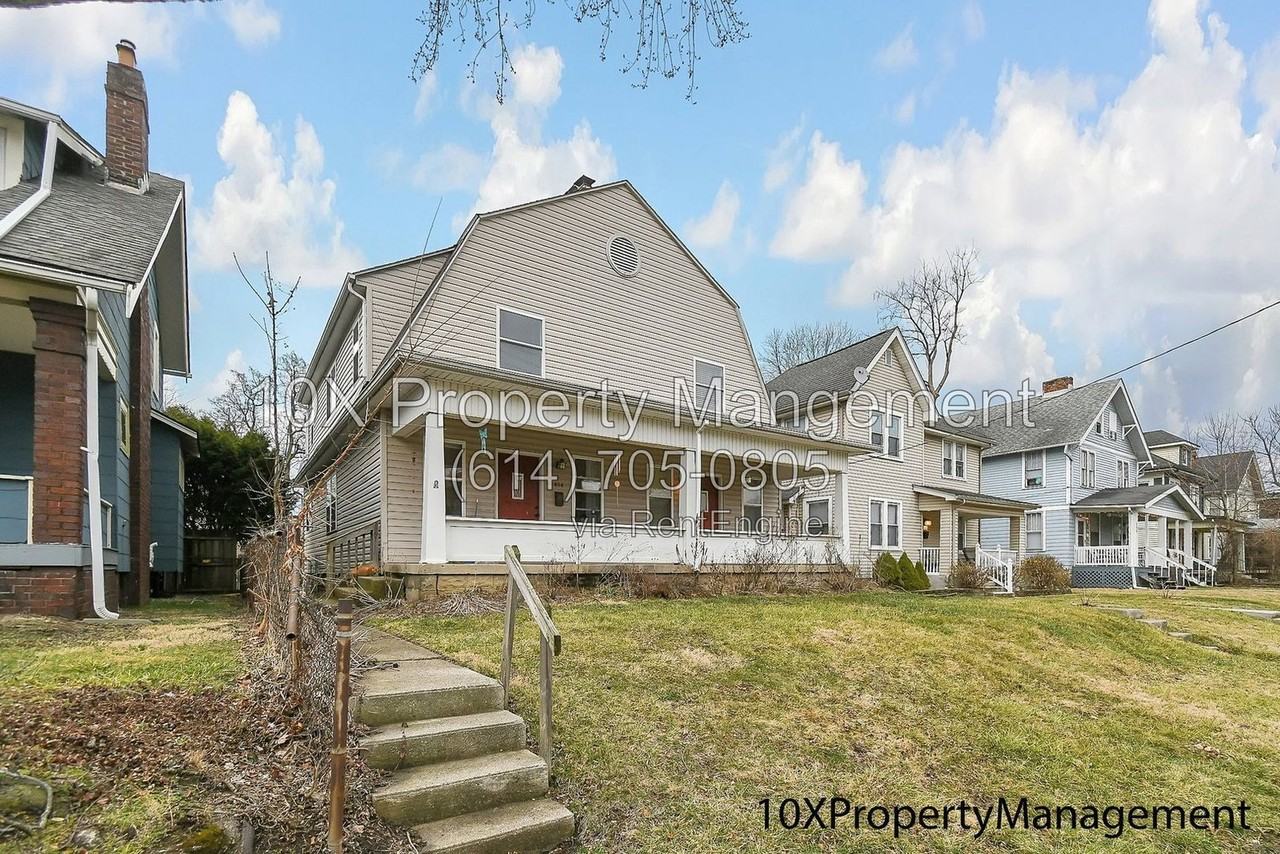 456 E Tompkins St - Photo 3 of 34