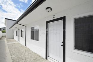 134 E Market St #B - Photo 1 of 1