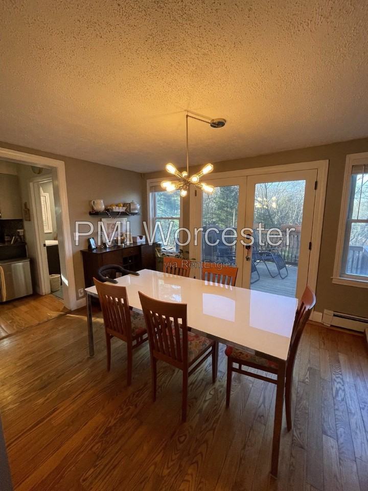 437 S Bolton Rd - Photo 6 of 41
