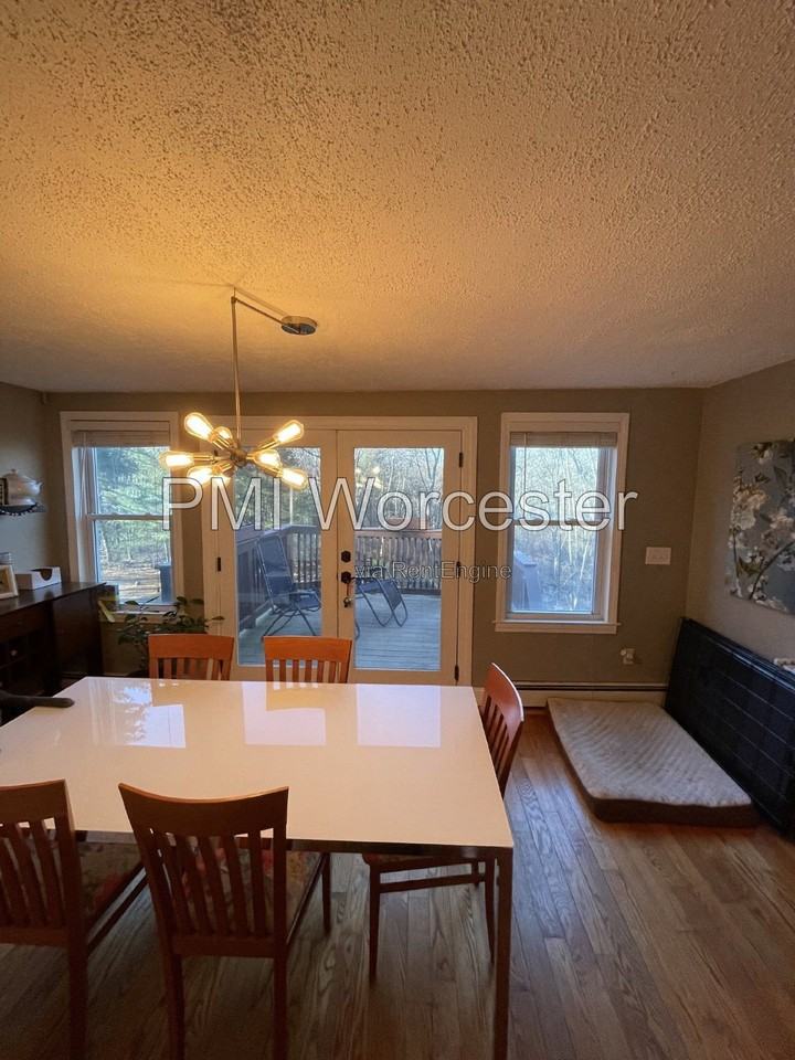 437 S Bolton Rd - Photo 7 of 41