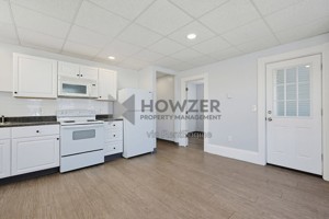 featured image of 127 Park St #6