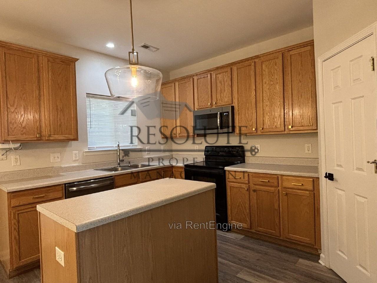 10947 Pendragon Pl - Photo 2 of 15