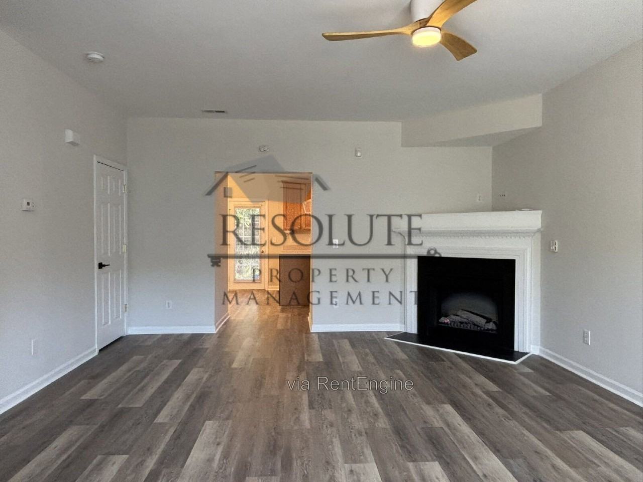 10947 Pendragon Pl - Photo 6 of 15