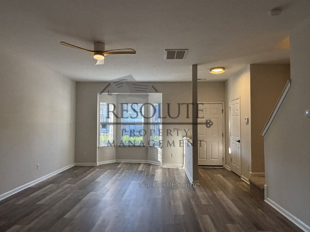 10947 Pendragon Pl - Photo 7 of 15