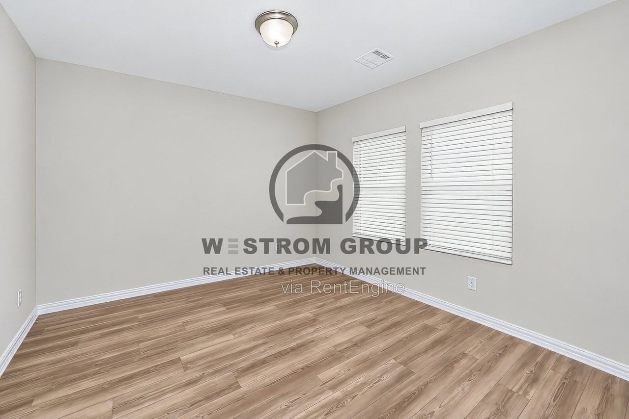 2148 Bellatrix Dr - Photo 7 of 45