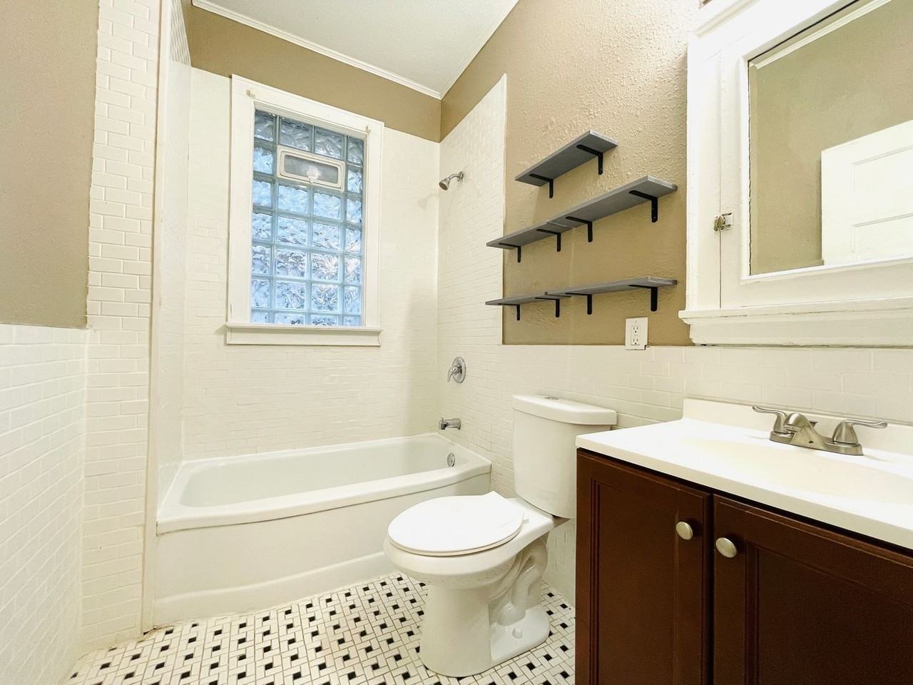 2179 N 47th St #2179N47th - Photo 4 of 10