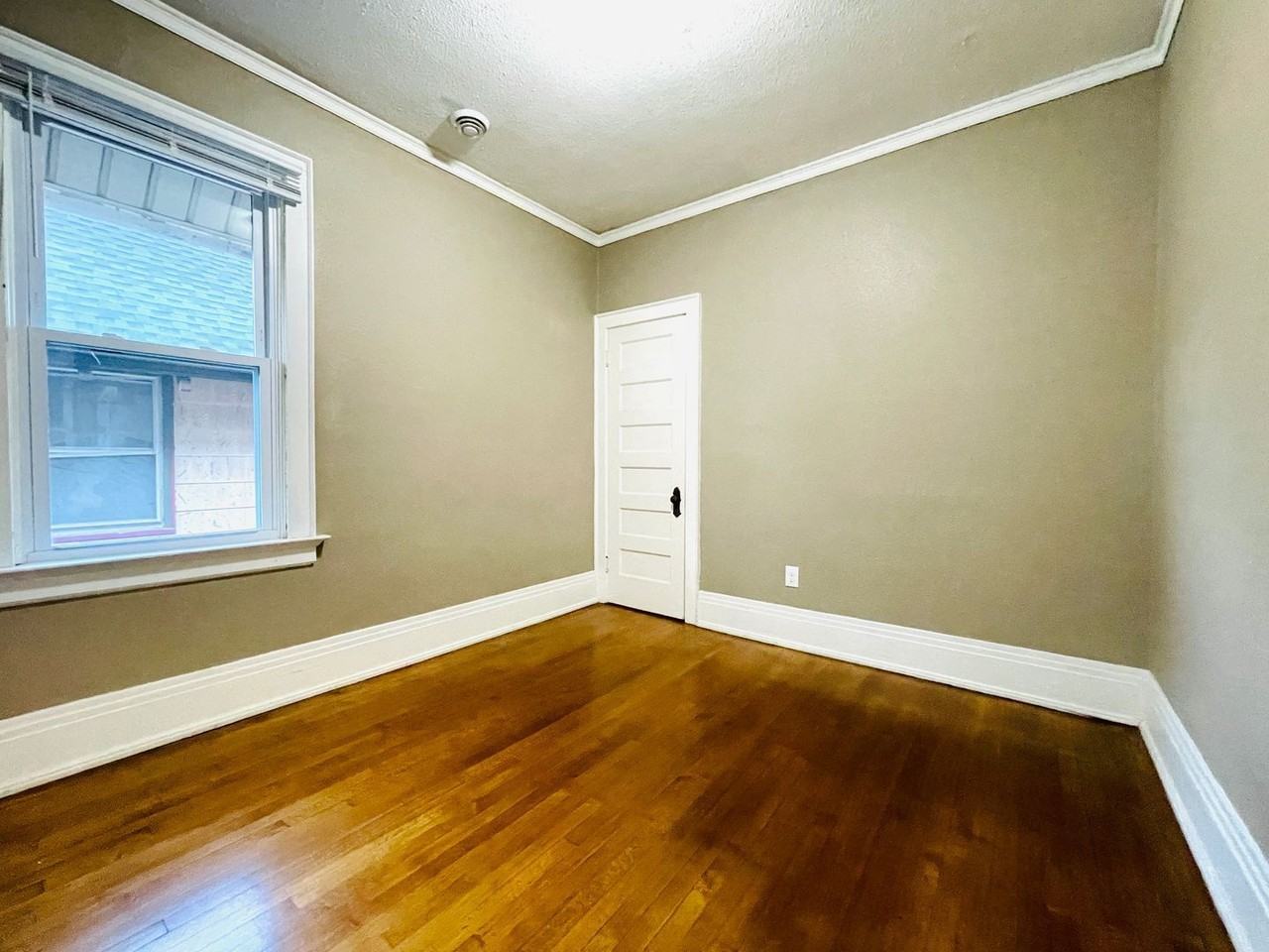2179 N 47th St #2179N47th - Photo 5 of 10