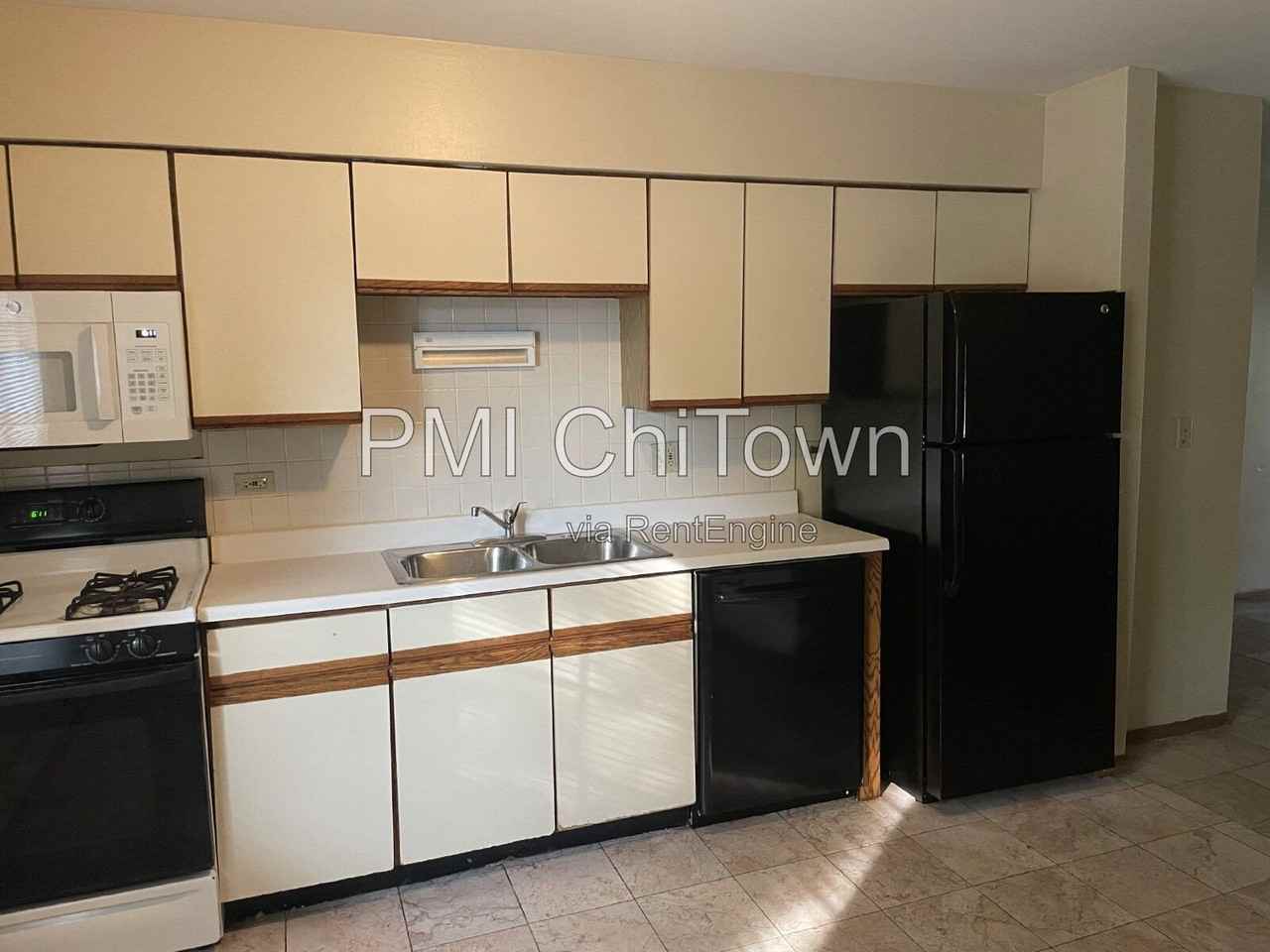2276 Century Point Ln #B - Photo 3 of 11