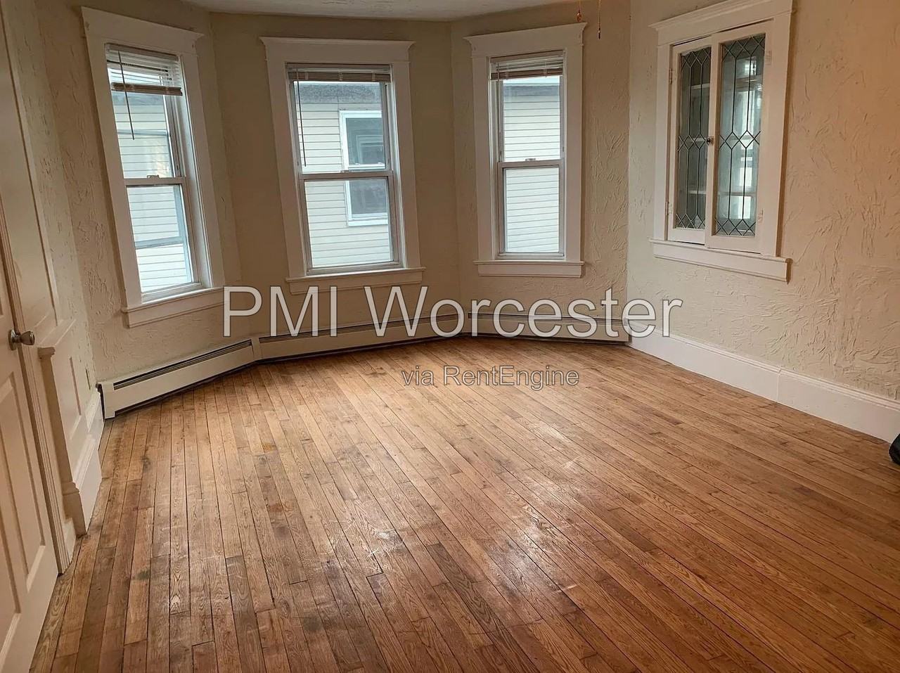 25 Almont Ave - Photo 5 of 12