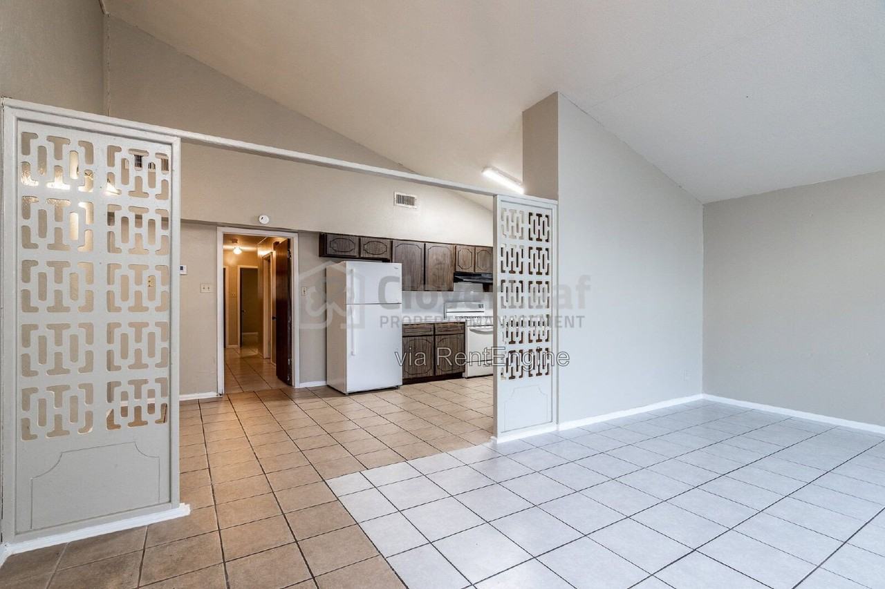 317 Gaiety Ln - Photo 6 of 26