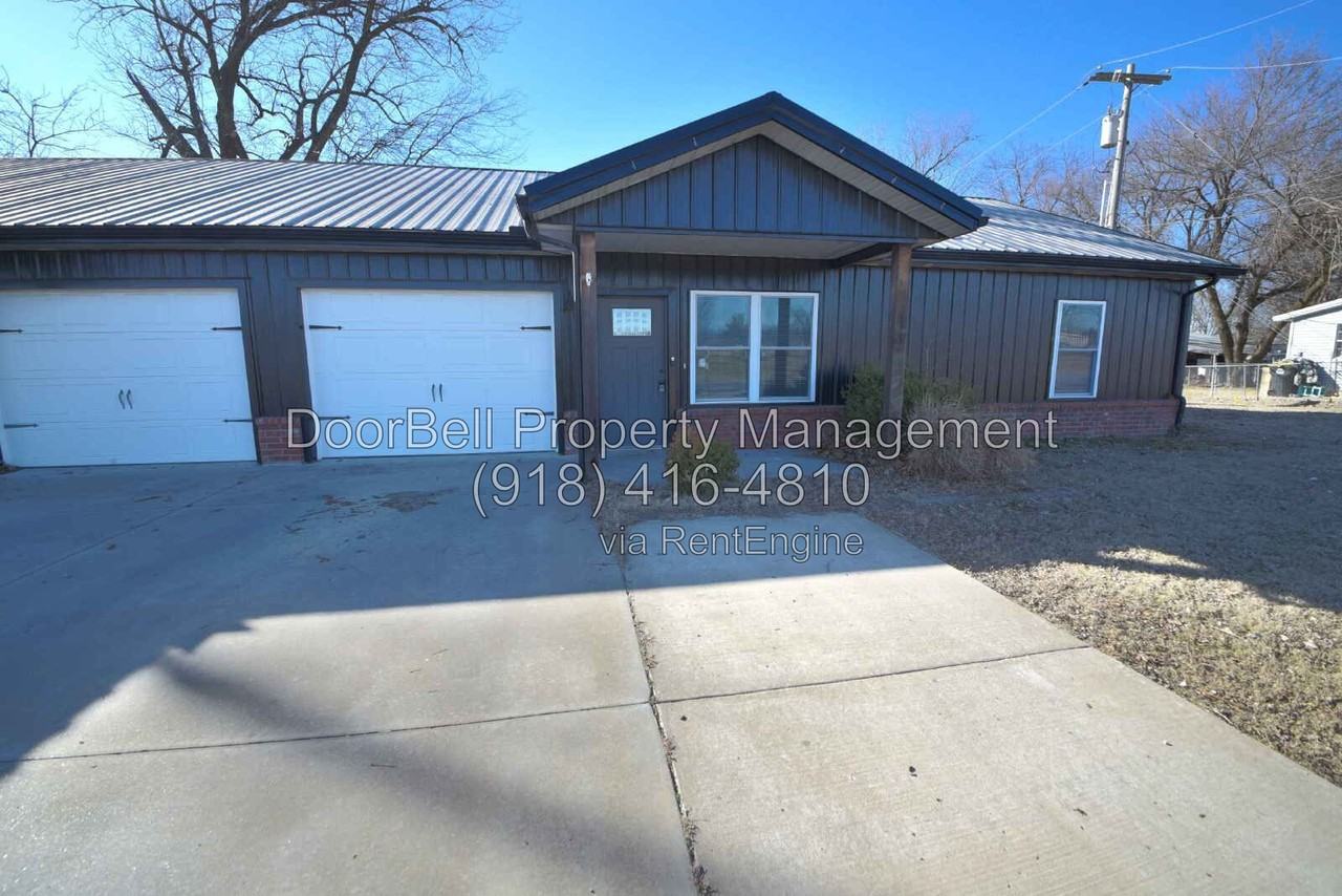 14974 S 305th East Ave #A - Photo 3 of 19