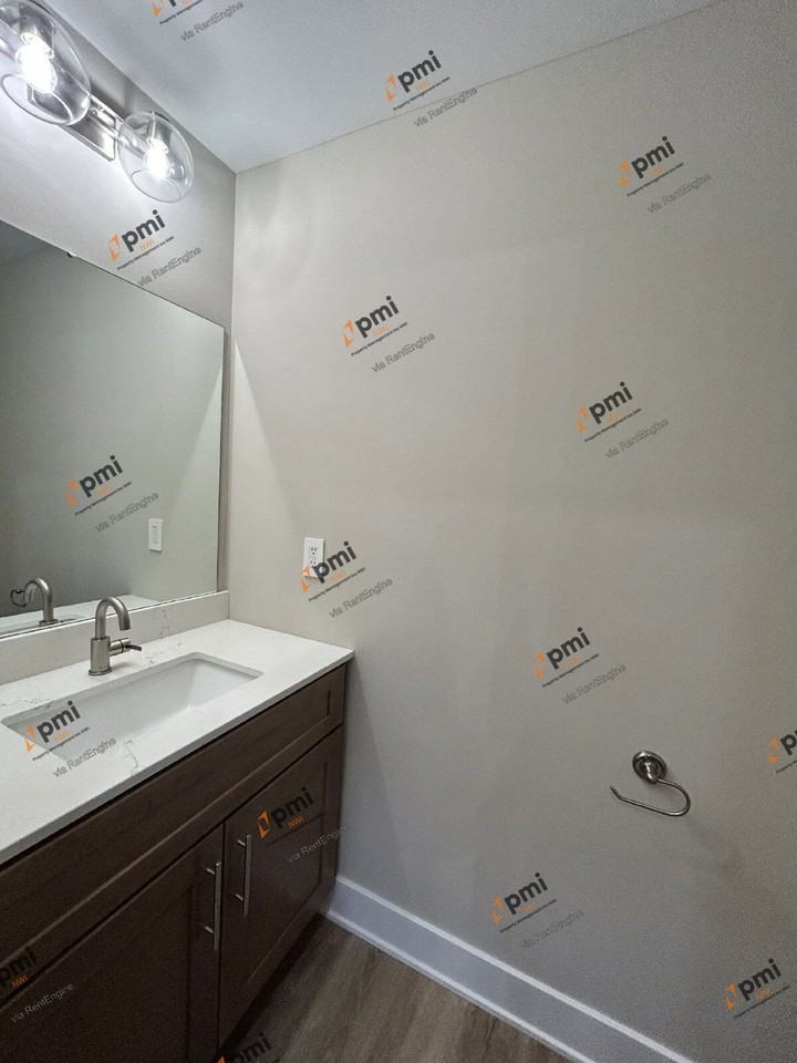 1944 N Park Rd - Photo 6 of 19