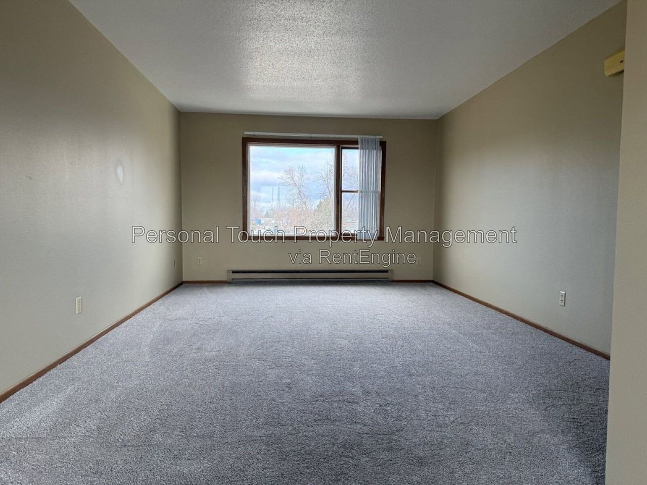 903 19th St Sw #3 - Photo 2 of 22