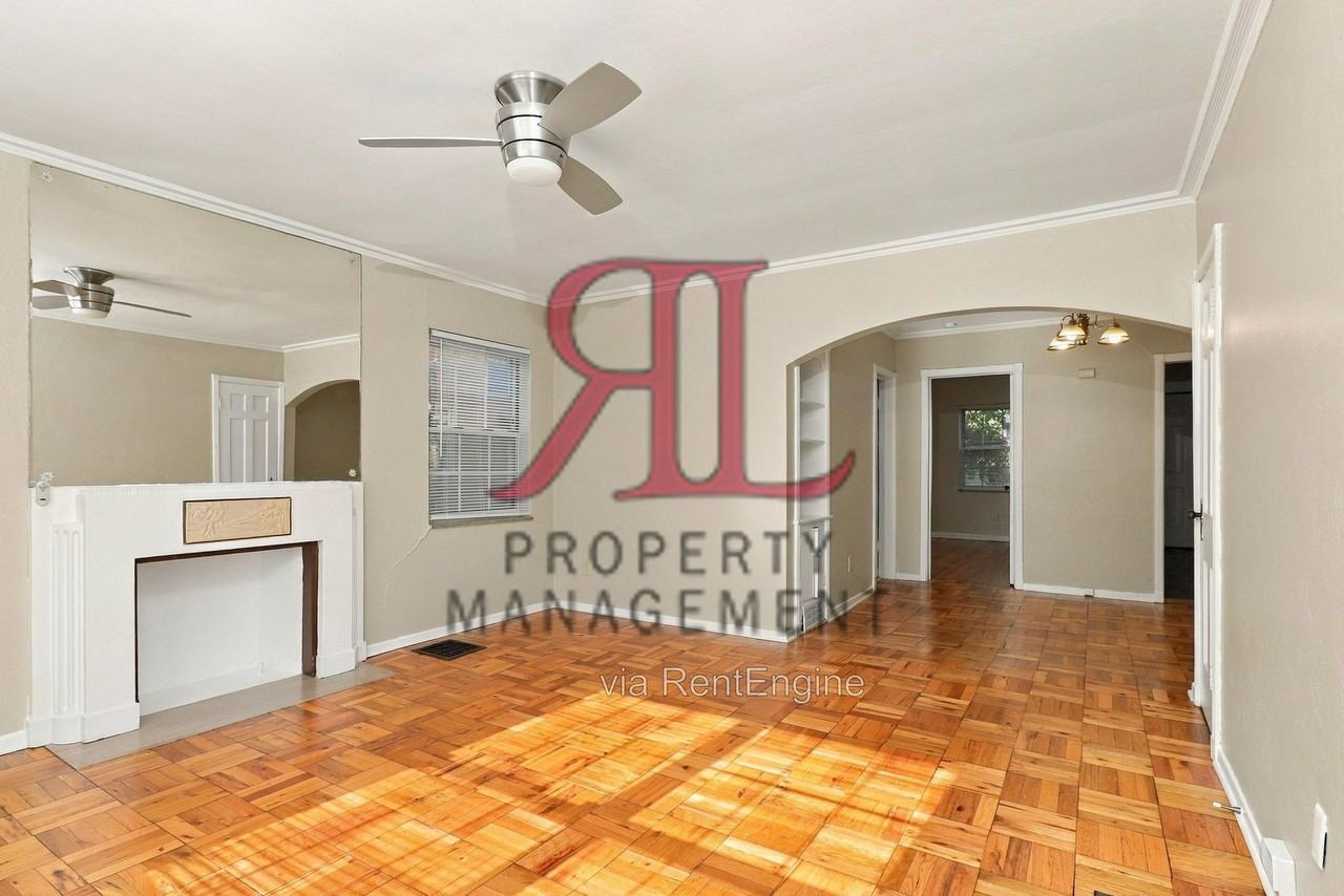1088 Northwest Blvd #B - Photo 7 of 16