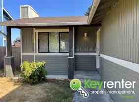 3719 N Bennett St - Photo 1 of 1