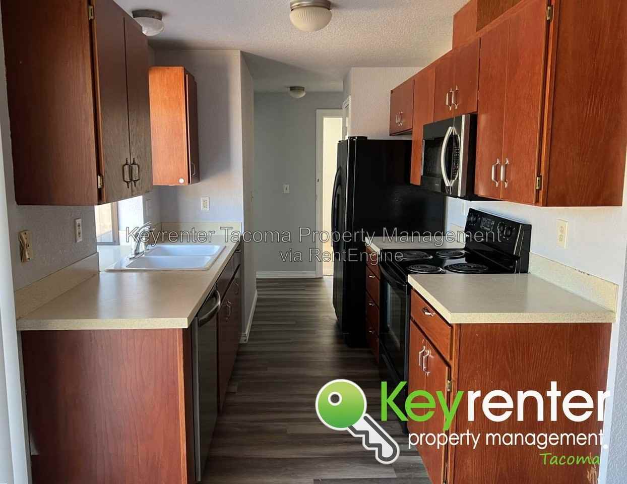 3719 N Bennett St - Photo 7 of 28