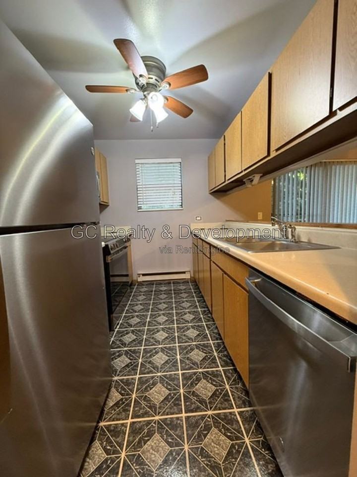 1343 N Winslowe Dr #203-203 - Photo 6 of 19