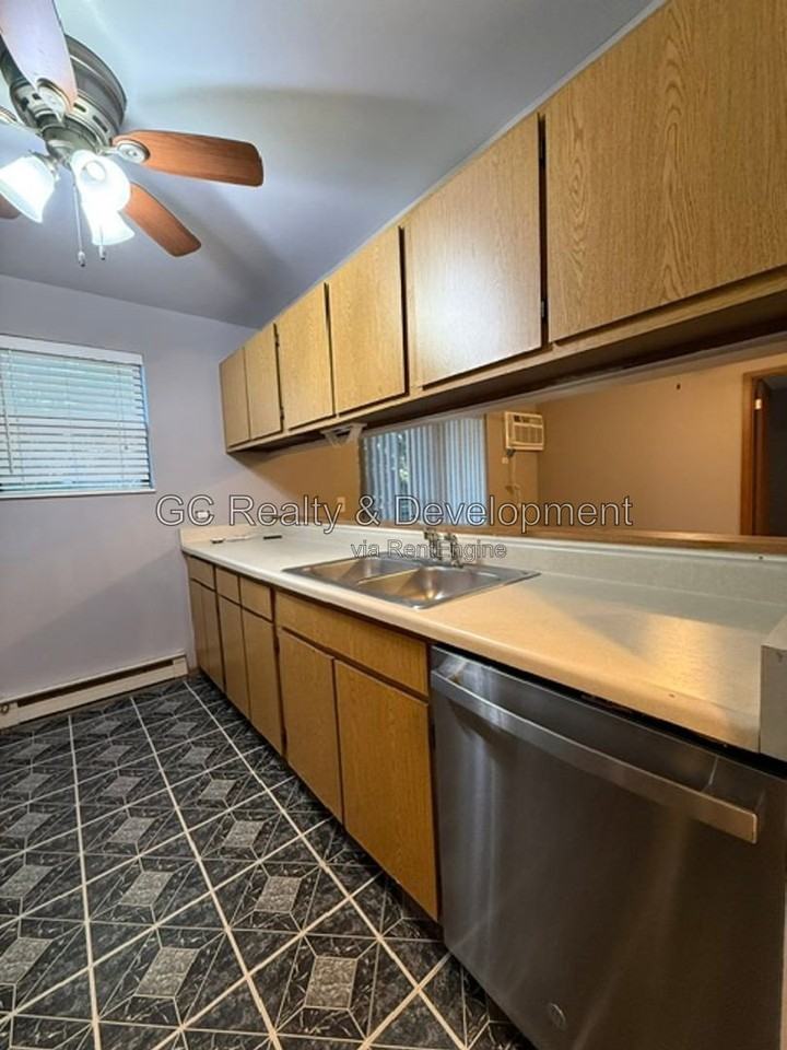 1343 N Winslowe Dr #203-203 - Photo 7 of 19