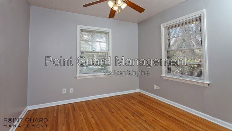 4220 Vesta Dr - Photo 7 of 15
