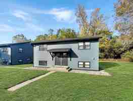 featured image of 2630 Sherwood St Sw