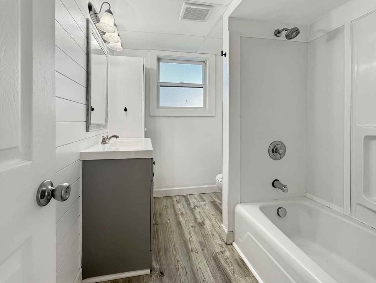 2630 Sherwood St Sw - Photo 5 of 8