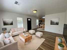 featured image of 1536 Se Booth Ave